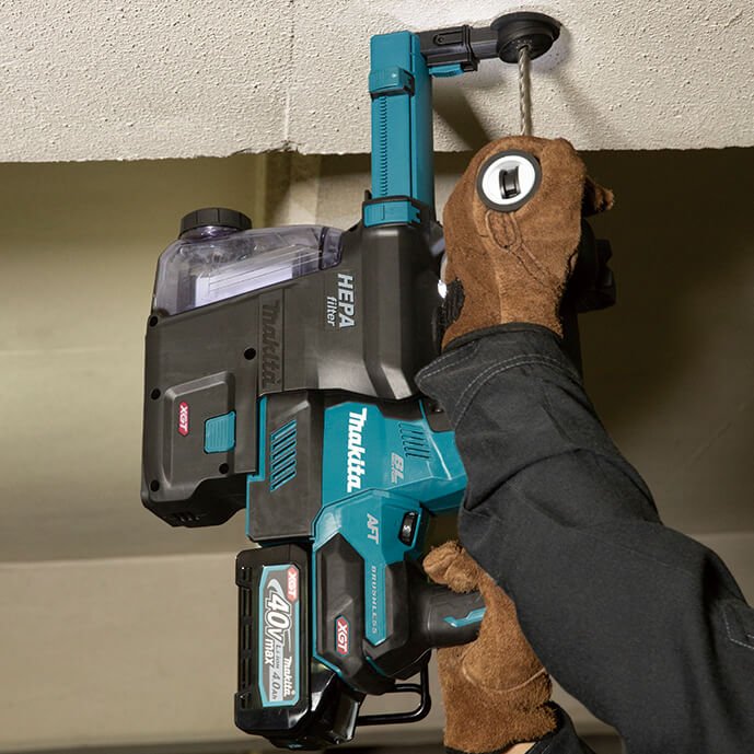 Martillo ligero BL sin escobillas 40Vmáx XGT 28 mm AWS Makita HR001GZ