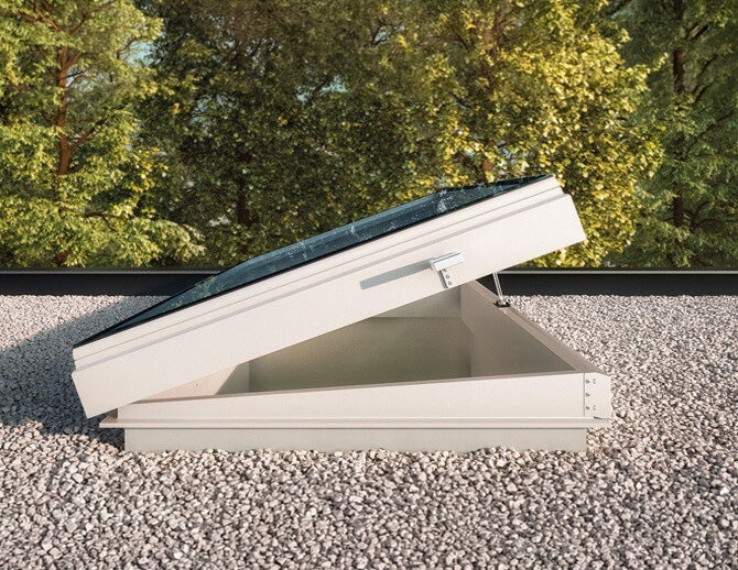 Square Flex Motor Skylight with Straight Socket 20cm Skylux iWindow2