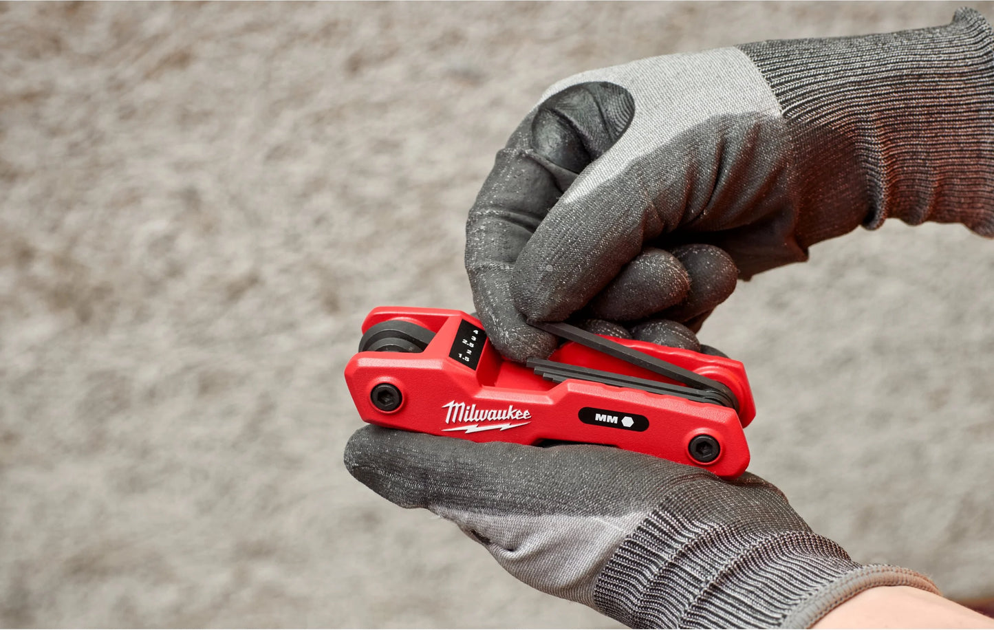 Special set with hand tools + charger + battery + Milwaukee Jobsite backpack