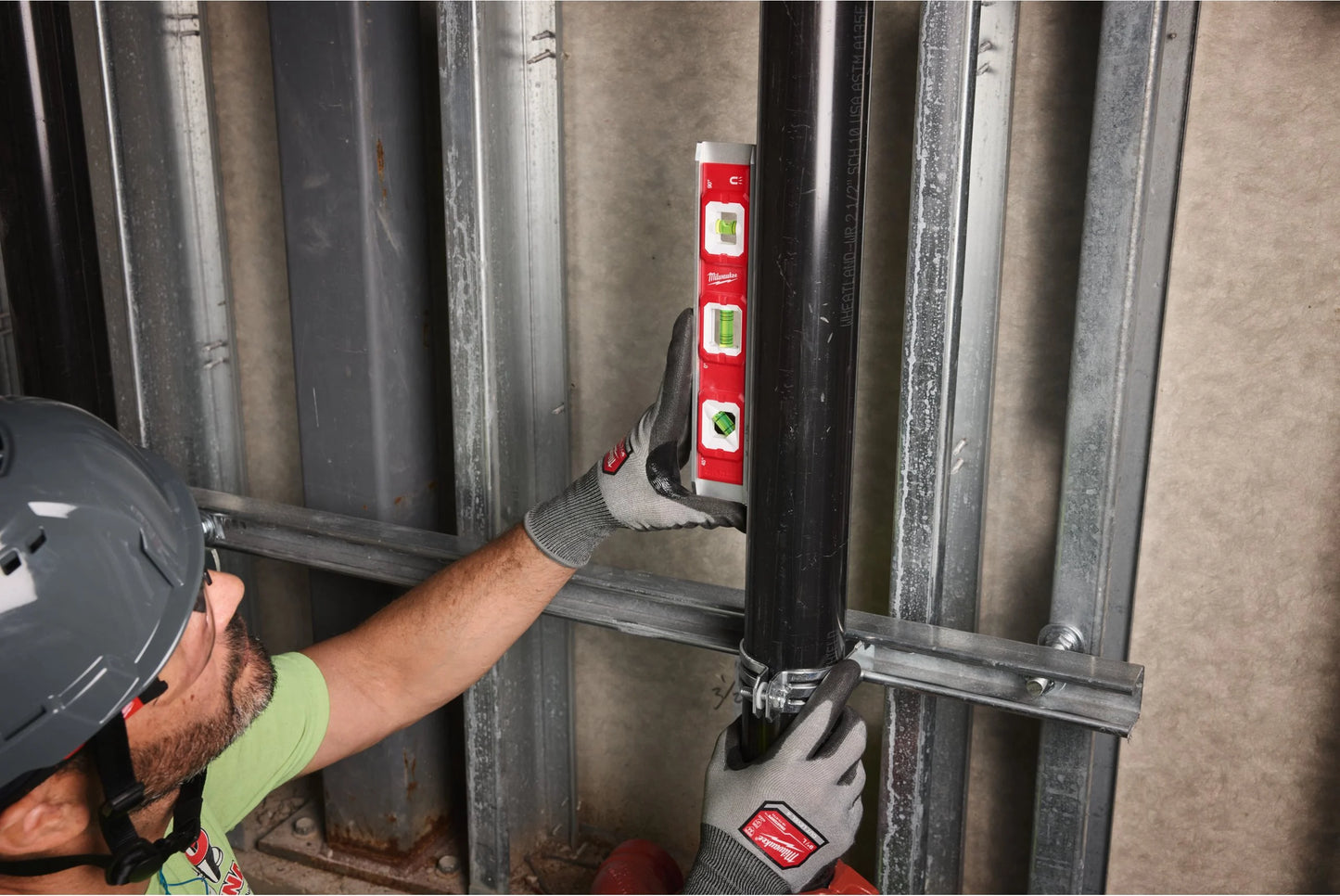 Nivel torpedo con 3 viales 25cm Milwaukee