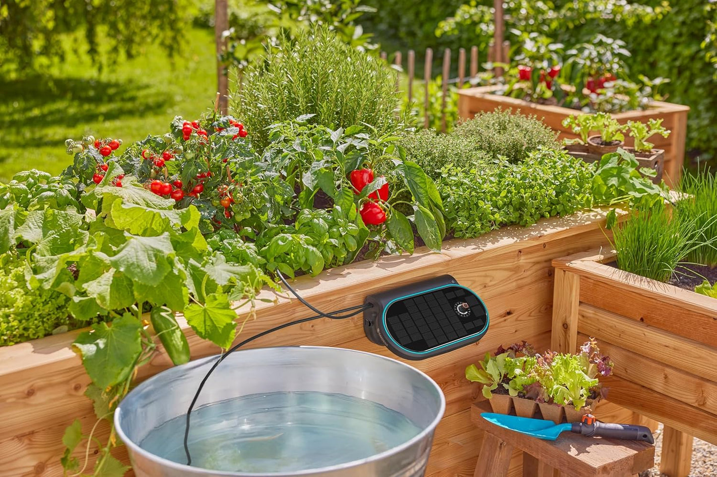 AquaBloom L Automatic Solar Powered Irrigation Set by Gardena 13330-20