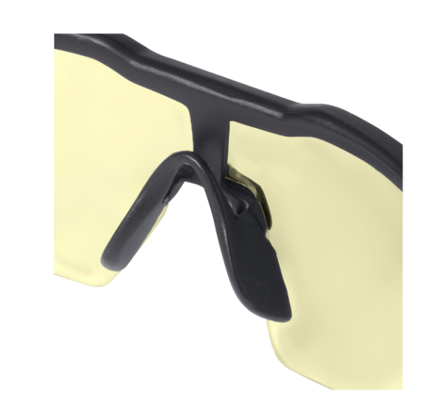 Gafas de seguridad con antivaho y antirayaduras Milwaukee