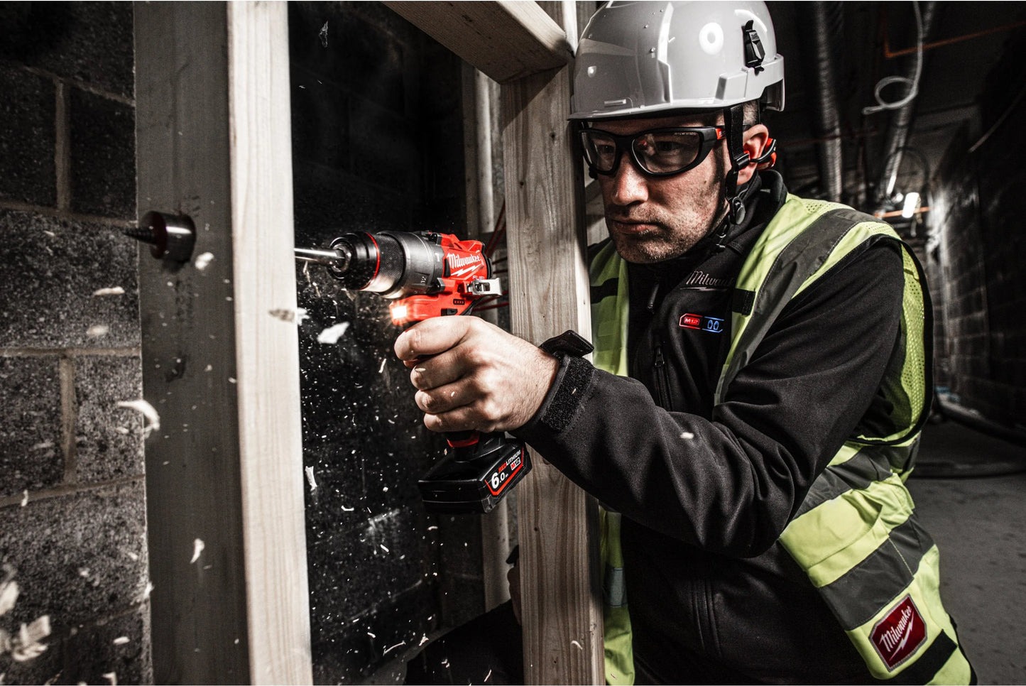 Milwaukee M12 FPP2A2-402X Power Pack: Impact Drill + Impact Driver + 2 × 4.0 Ah Batteries + Charger + Case