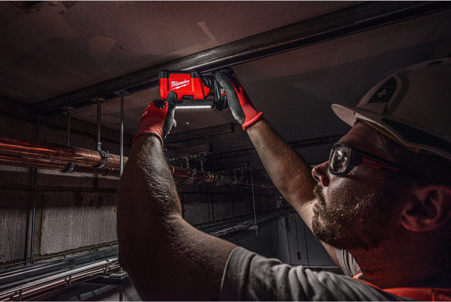 Milwaukee M12 PAL-0 Pivoting Area Light